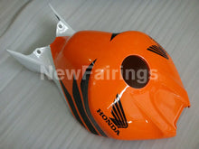 Laden Sie das Bild in den Galerie-Viewer, Orange and Red Black Repsol - CBR1000RR 06-07 Fairing Kit -