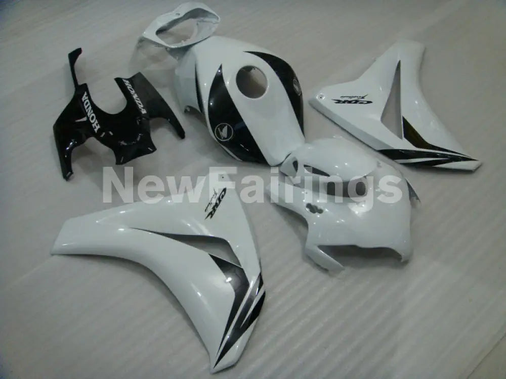 Pearl White and Black Factory Style - CBR1000RR 08-11