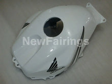 Laden Sie das Bild in den Galerie-Viewer, Pearl White and Black Fire - CBR600RR 03-04 Fairing Kit -