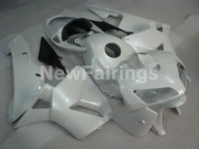 Laden Sie das Bild in den Galerie-Viewer, Pearl White No decals - CBR600RR 05-06 Fairing Kit -