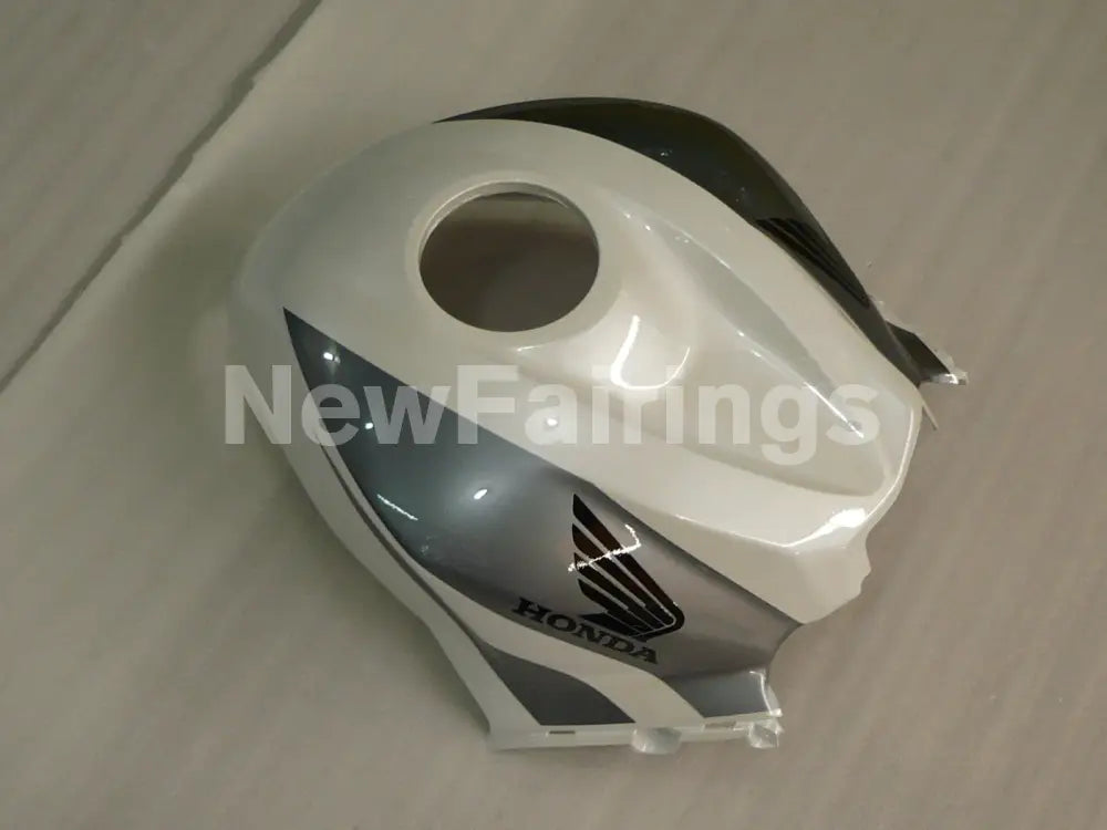 Pearl White and Silver Black Factory Style - CBR600RR 07-08