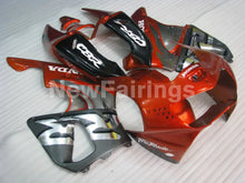 Laden Sie das Bild in den Galerie-Viewer, Red and Grey Factory Style - CBR 919 RR 98-99 Fairing Kit -