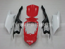 Laden Sie das Bild in den Galerie-Viewer, Red and White Black Factory Style - GSX-R600 08-10 Fairing