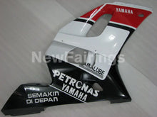 Laden Sie das Bild in den Galerie-Viewer, Red and White Black PETRONAS - YZF-R6 98-02 Fairing Kit Vehicles &amp; Parts &gt; Vehicle Parts &amp; Accessories &gt; Motor Vehicle