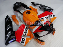 Laden Sie das Bild in den Galerie-Viewer, Red Orange and Black Repsol - CBR600RR 03-04 Fairing Kit -