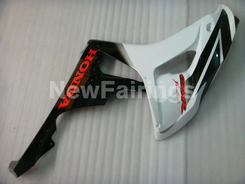 Red and White Black Factory Style - CBR1000RR 06-07 Fairing