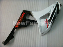 Laden Sie das Bild in den Galerie-Viewer, Red and White Black Factory Style - CBR1000RR 06-07 Fairing