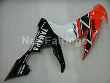 Laden Sie das Bild in den Galerie-Viewer, Red White Black Factory Style - YZF-R1 04-06 Fairing Kit