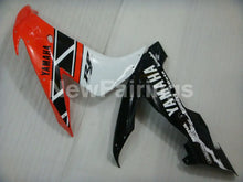 Laden Sie das Bild in den Galerie-Viewer, Red White Black Factory Style - YZF-R1 04-06 Fairing Kit