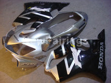 Laden Sie das Bild in den Galerie-Viewer, Silver and Black Factory Style - CBR600 F4i 01-03 Fairing