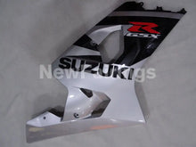 Laden Sie das Bild in den Galerie-Viewer, Silver and Black Factory Style - GSX-R750 04-05 Fairing Kit