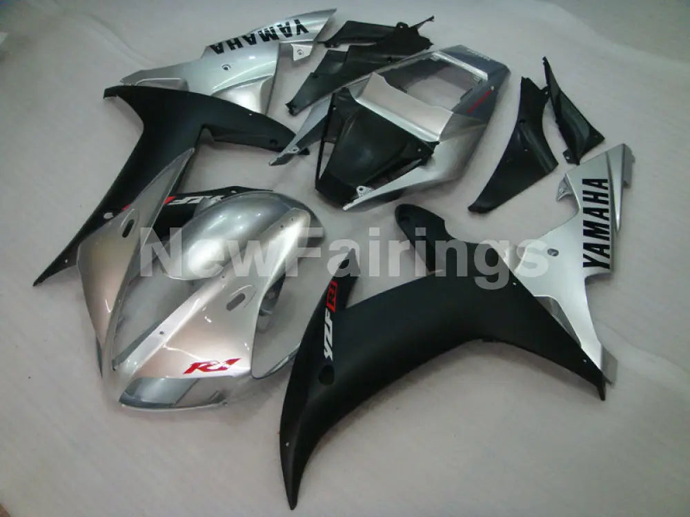 Silver and Matte Black Factory Style - YZF-R1 02-03 Fairing