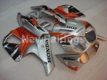 Laden Sie das Bild in den Galerie-Viewer, Silver and Orange Factory Style - CBR 900 RR 92-93 Fairing