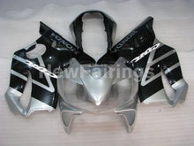Laden Sie das Bild in den Galerie-Viewer, Silver Black Factory Style - CBR600 F4i 04-06 Fairing Kit -