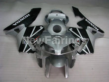 Laden Sie das Bild in den Galerie-Viewer, Silver Black Factory Style - CBR600RR 05-06 Fairing Kit -