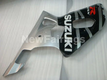 Laden Sie das Bild in den Galerie-Viewer, Silver Black Factory Style - GSX-R750 00-03 Fairing Kit