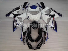 Laden Sie das Bild in den Galerie-Viewer, White and Black Blue Yoshimura - GSX - R1000 09 - 16