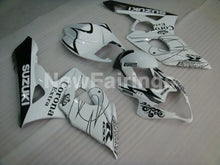 Laden Sie das Bild in den Galerie-Viewer, White and Black Corona - GSX - R1000 05 - 06 Fairing Kit