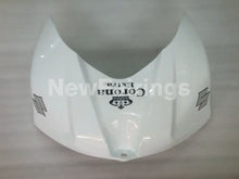 Laden Sie das Bild in den Galerie-Viewer, White and Black Corona - GSX - R1000 07 - 08 Fairing Kit