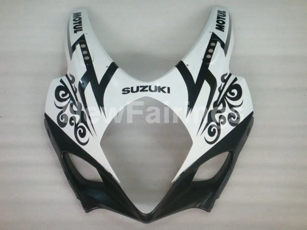 White and Black Corona - GSX - R1000 07 - 08 Fairing Kit