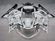 Laden Sie das Bild in den Galerie-Viewer, White and Black Corona - GSX-R600 01-03 Fairing Kit -