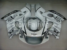 Laden Sie das Bild in den Galerie-Viewer, White and Black Corona - GSX-R750 96-99 Fairing Kit