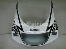 Laden Sie das Bild in den Galerie-Viewer, White and Black Corona - GSX-R750 96-99 Fairing Kit