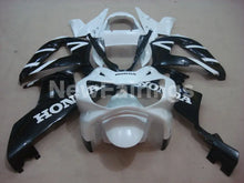 Laden Sie das Bild in den Galerie-Viewer, White and Black Factory Style - CBR 929 RR 00-01 Fairing Kit