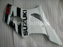 Laden Sie das Bild in den Galerie-Viewer, White and Black Factory Style - GSX - R1000 03 - 04 Fairing