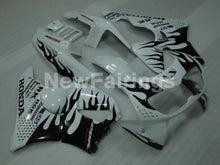 Laden Sie das Bild in den Galerie-Viewer, White and Black Flame - CBR 900 RR 94-95 Fairing Kit -