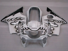 Laden Sie das Bild in den Galerie-Viewer, White and Black Flame - CBR600 F4 99-00 Fairing Kit -