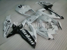 Laden Sie das Bild in den Galerie-Viewer, White and Black Jordan - GSX-R600 08-10 Fairing Kit