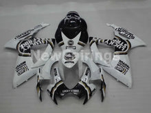 Laden Sie das Bild in den Galerie-Viewer, White and Black Lucky Strike - GSX-R600 06-07 Fairing Kit -