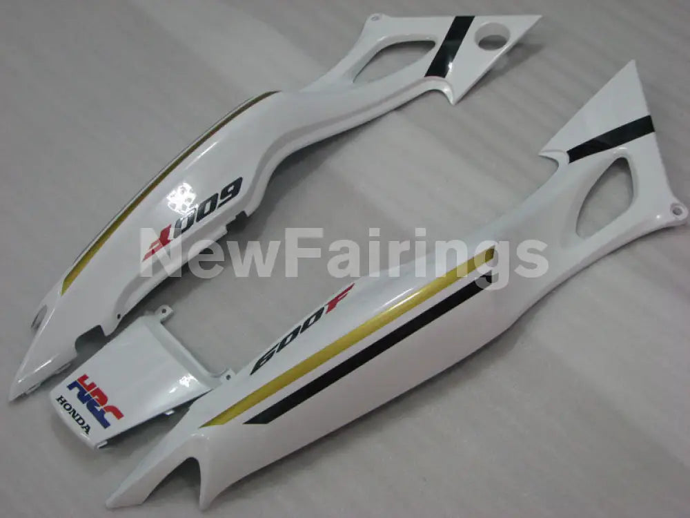 White and Black PlayBoy - CBR600 F3 97-98 Fairing Kit -