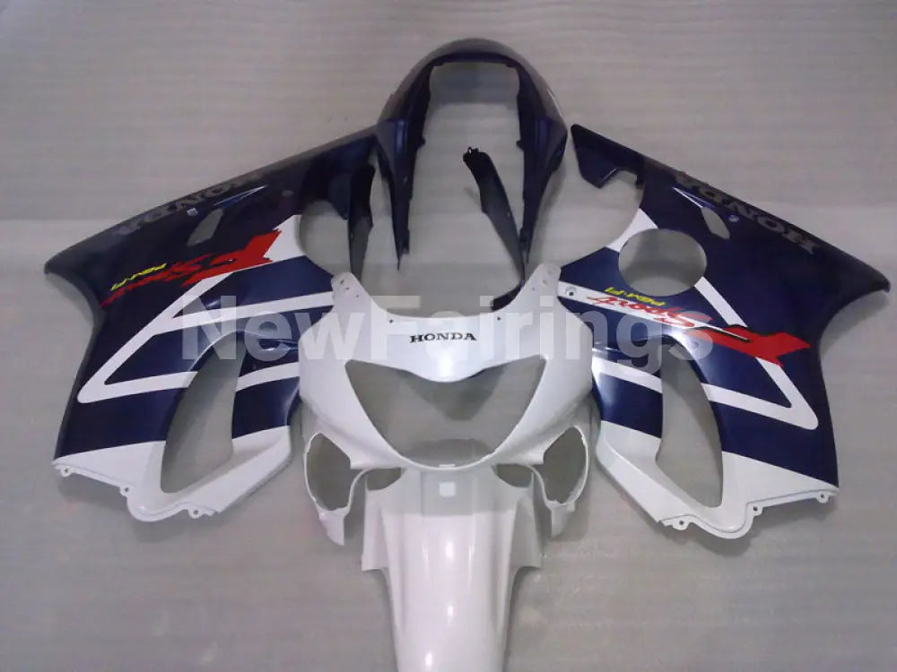 White and Blue Factory Style - CBR600 F4 99-00 Fairing Kit -