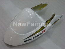 Laden Sie das Bild in den Galerie-Viewer, White and Golden Factory Style - GSX1300R Hayabusa 99-07