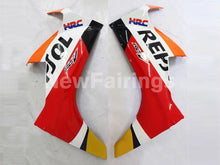 Laden Sie das Bild in den Galerie-Viewer, White and Orange Red Repsol - CBR1000RR 17-23 Fairing Kit -