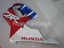 Laden Sie das Bild in den Galerie-Viewer, White and Red Blue Factory Style - CBR 900 RR 94-95 Fairing