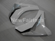 Laden Sie das Bild in den Galerie-Viewer, White and Red Silver No decals - CBR1000RR 08-11 Fairing Kit