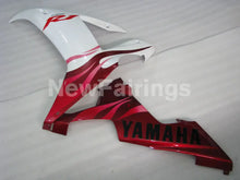 Laden Sie das Bild in den Galerie-Viewer, White and Wine Red Flame - YZF-R1 02-03 Fairing Kit