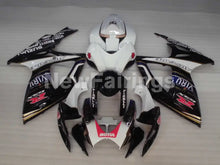 Laden Sie das Bild in den Galerie-Viewer, White and Black Blue Dark Dog - GSX-R750 06-07 Fairing Kit