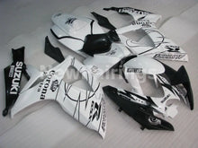 Laden Sie das Bild in den Galerie-Viewer, White Black Corona - GSX-R750 06-07 Fairing Kit Vehicles &amp;