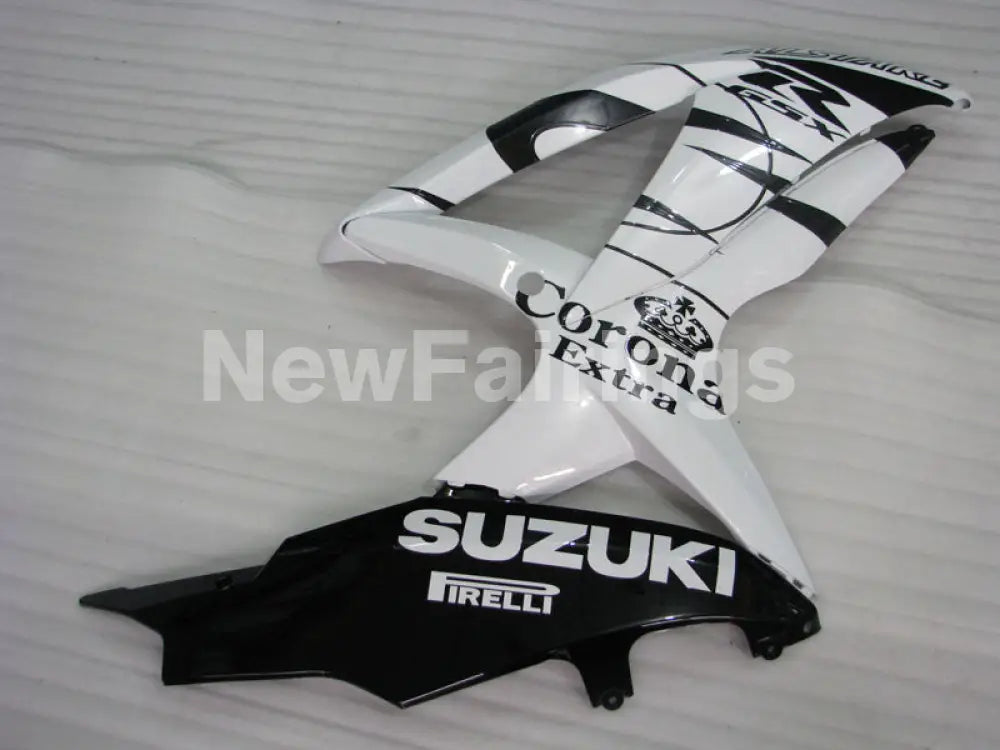 White and Black Corona - GSX-R750 08-10 Fairing Kit