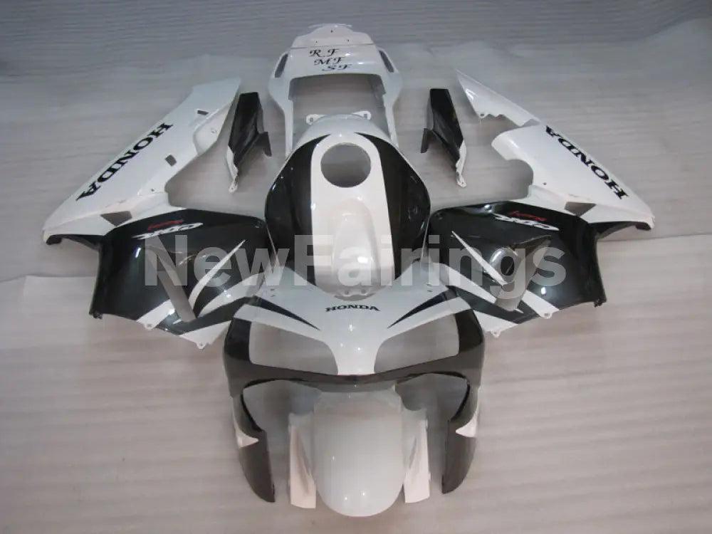 White and Black Factory Style - CBR600RR 05-06 Fairing Kit -