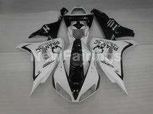 Laden Sie das Bild in den Galerie-Viewer, White and Black PRAMAC - CBR1000RR 06-07 Fairing Kit -