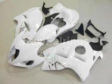 Laden Sie das Bild in den Galerie-Viewer, White Factory Style - GSX1300R Hayabusa 99-07 Fairing Kit