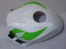 Laden Sie das Bild in den Galerie-Viewer, White Green and Black HANN Spree - CBR600RR 07-08 Fairing