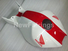 Laden Sie das Bild in den Galerie-Viewer, White and Red PRAMAC - CBR1000RR 04-05 Fairing Kit -