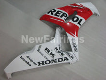 Laden Sie das Bild in den Galerie-Viewer, White and Red Repsol - CBR1000RR 06-07 Fairing Kit -