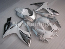 Laden Sie das Bild in den Galerie-Viewer, White Silver Factory Style - GSX-R600 06-07 Fairing Kit